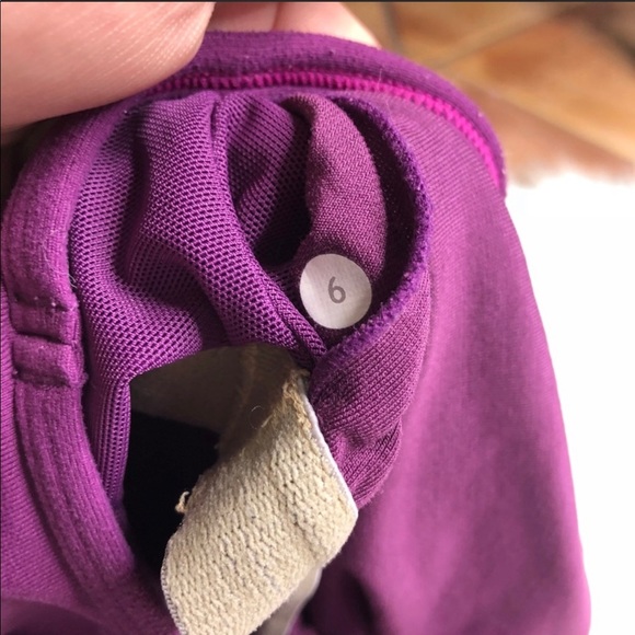 Lululemon tank - Picture 4 of 4